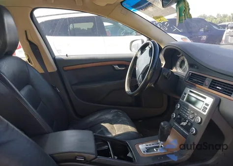 2009 Volvo S80 3.2 from USA, damaged, VIN YV1AS982791102826